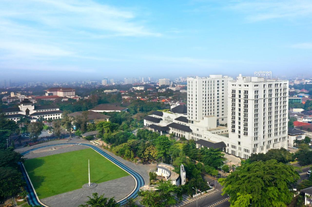 Pullman Bandung Grand Central Εξωτερικό φωτογραφία