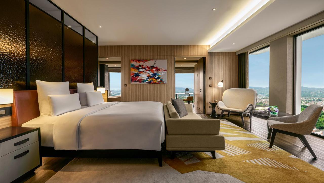 Pullman Bandung Grand Central Εξωτερικό φωτογραφία