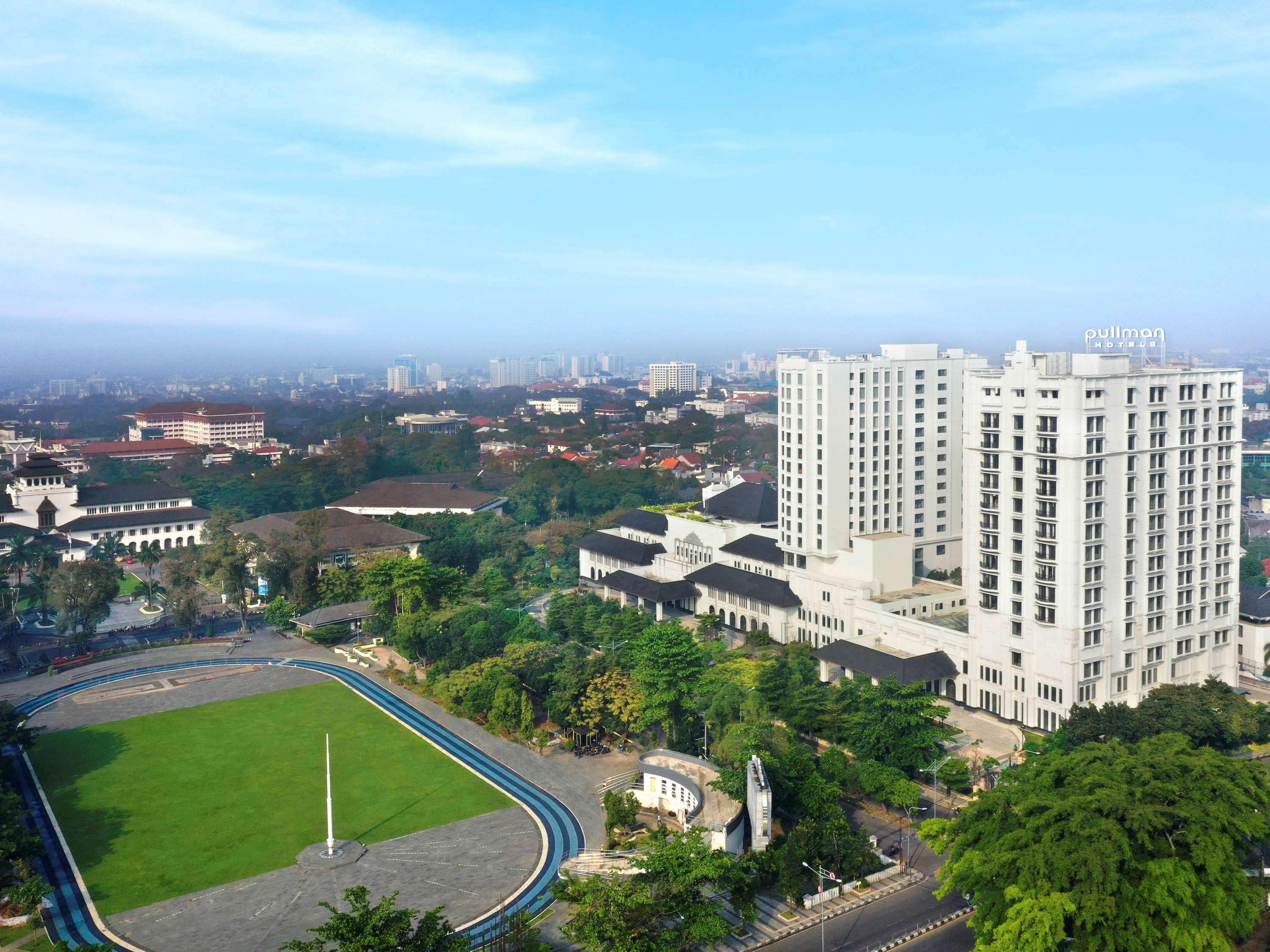 Pullman Bandung Grand Central Εξωτερικό φωτογραφία